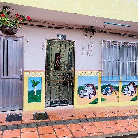 Vivienda Turistica El Zocalo Apartment Guatapé Екстериор снимка