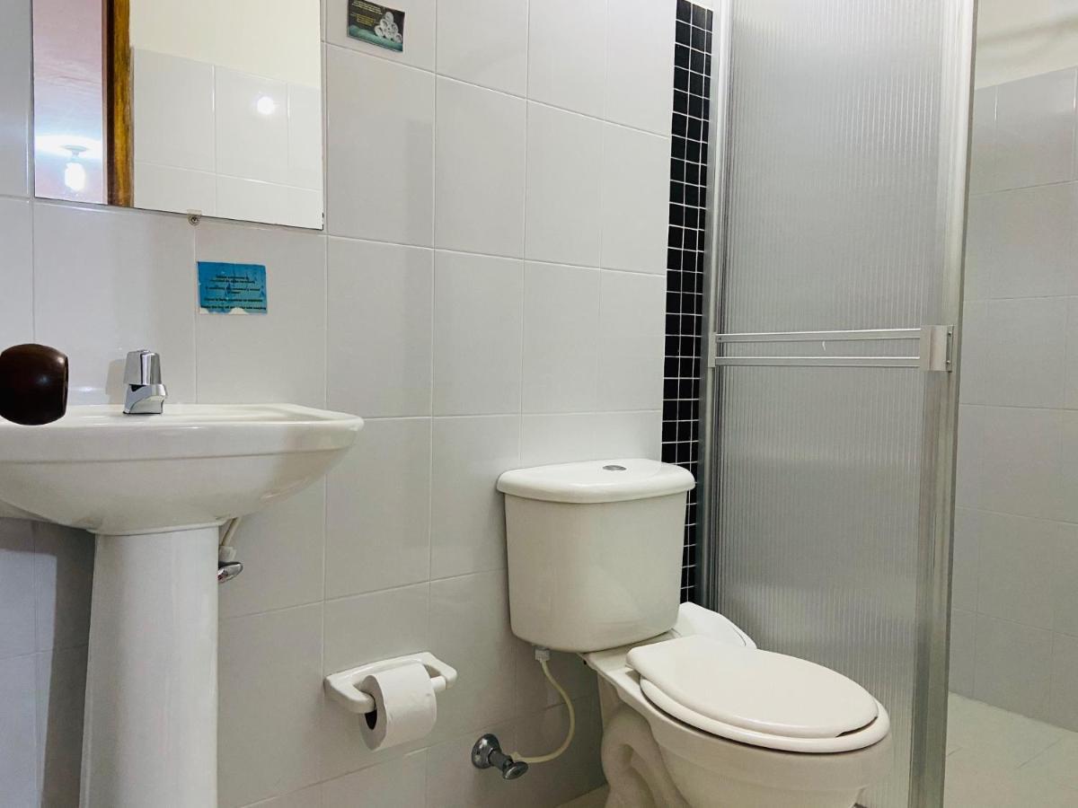 Vivienda Turistica El Zocalo Apartment Guatapé Екстериор снимка