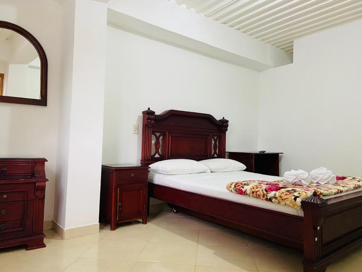 Vivienda Turistica El Zocalo Apartment Guatapé Екстериор снимка